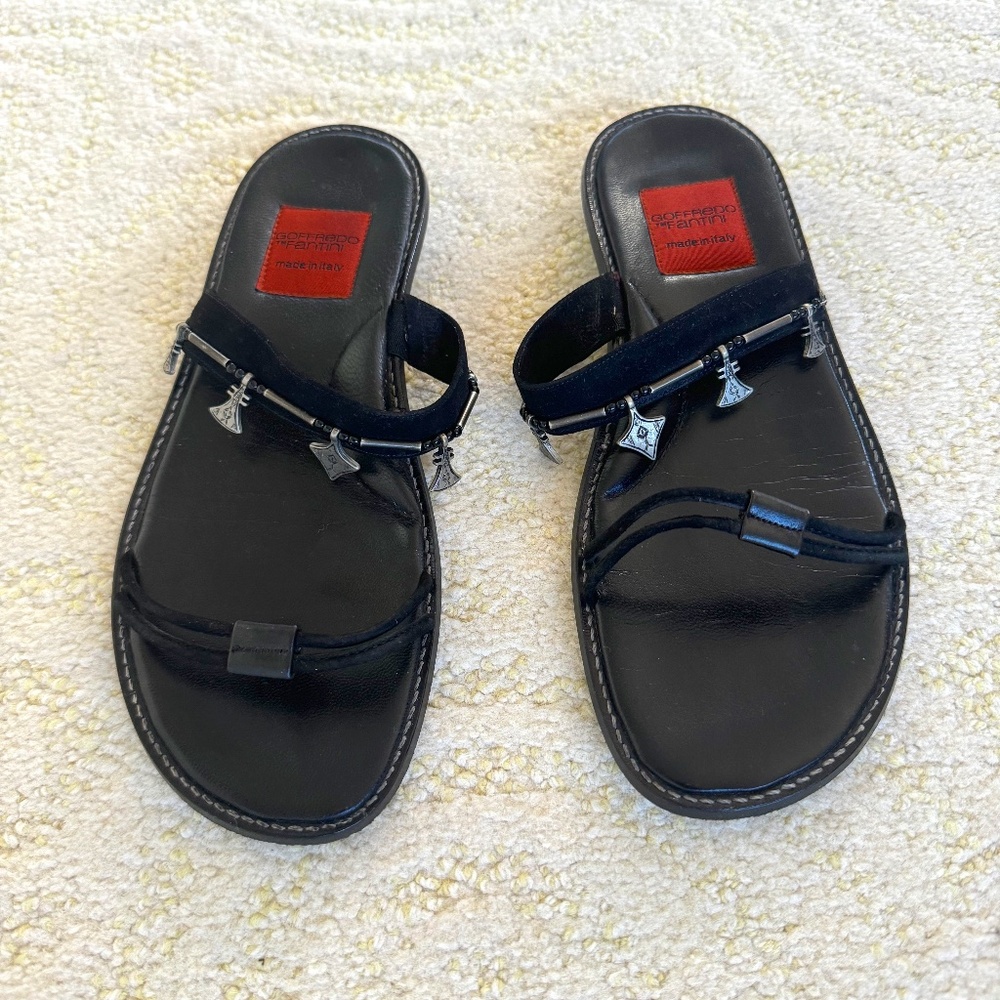 Black Flat Sandal with Silver Charms Sz 39
